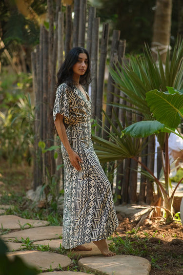Vestido largo cruzado Akasha