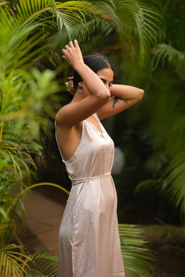 Vestido lencero sin espalda Allure