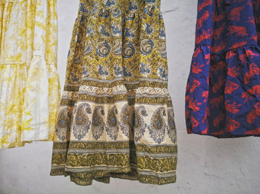 Vestido largo Chintu con volantes