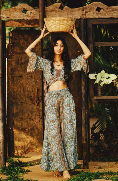 Conjunto de orientación con top anudado