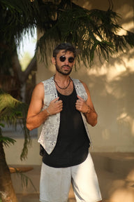 Reverz Vest