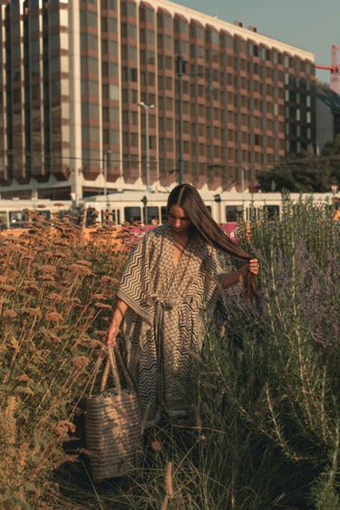 Poncho estampado en bloques maya