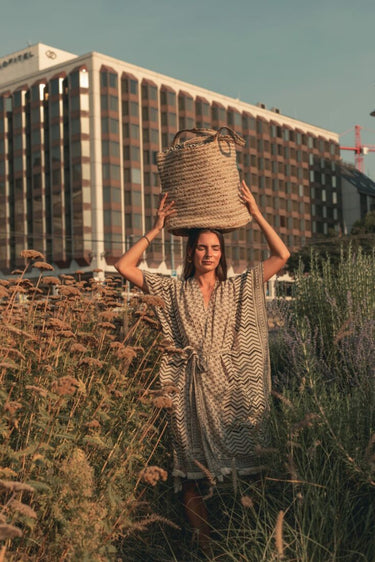 Poncho estampado en bloques maya
